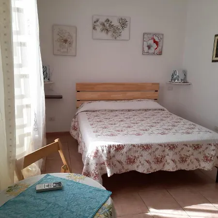 La Finestra Vista Corsica Bed & Breakfast Santa Teresa Gallura