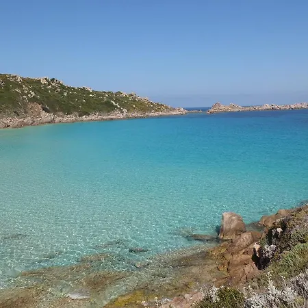 La Finestra Vista Corsica 3* 圣特雷莎加卢拉