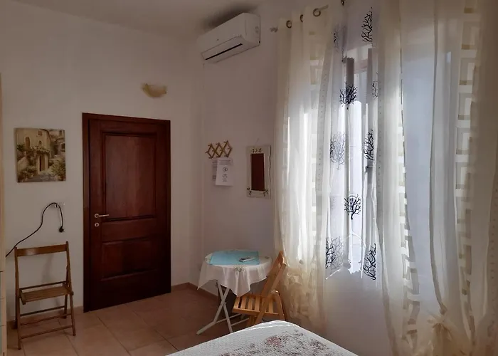 La Finestra Vista Corsica Bed & Breakfast Santa Teresa Gallura