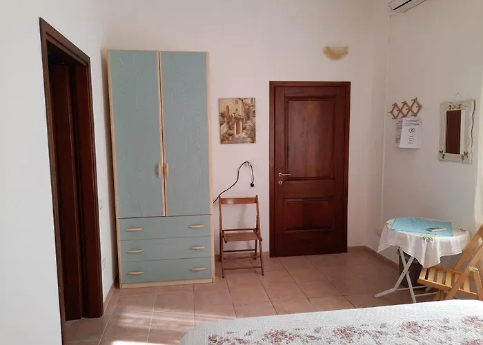 La Finestra Vista Corsica 3* サンタ・テレーザ・ガッルーラ